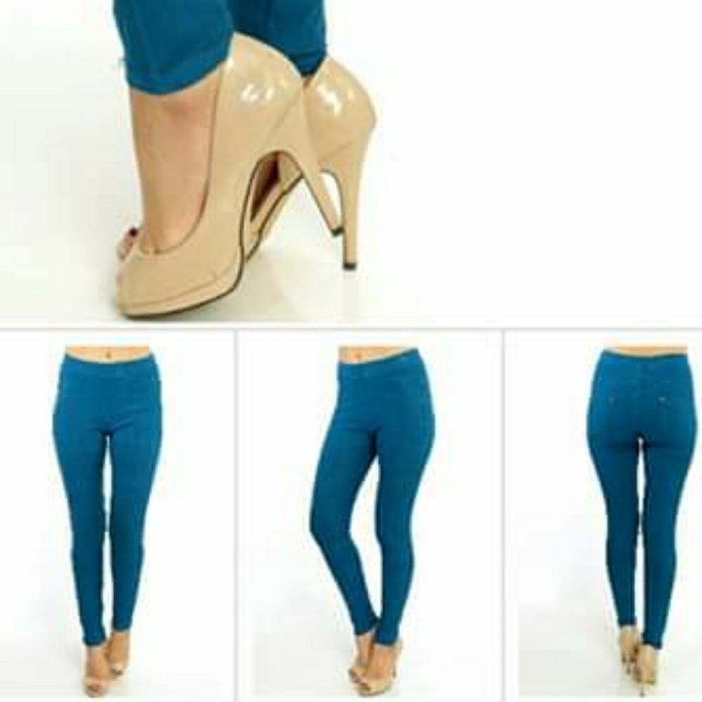 Deep Teel Jeggings Back Pockets Super Stretchy